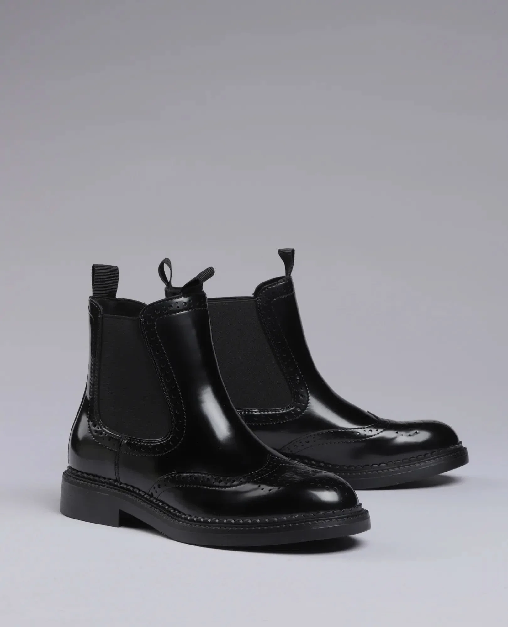 FINAL SALE